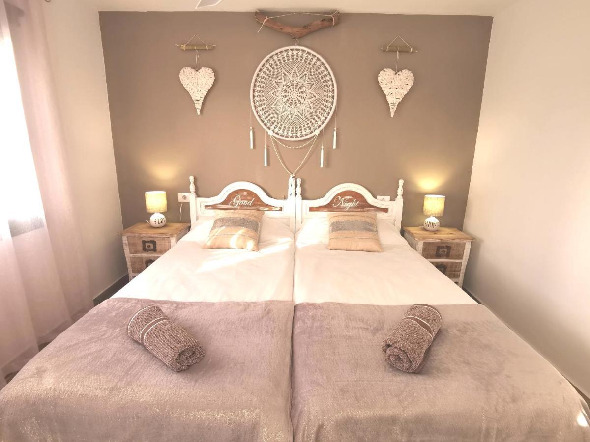Apartmán Puerta Del Sol Casa Lily Caleta De Fuste Exteriér fotografie